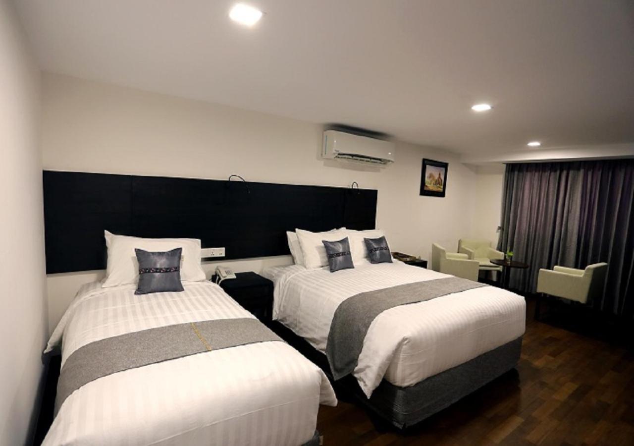 Hotel Scion Yangon Bagian luar foto