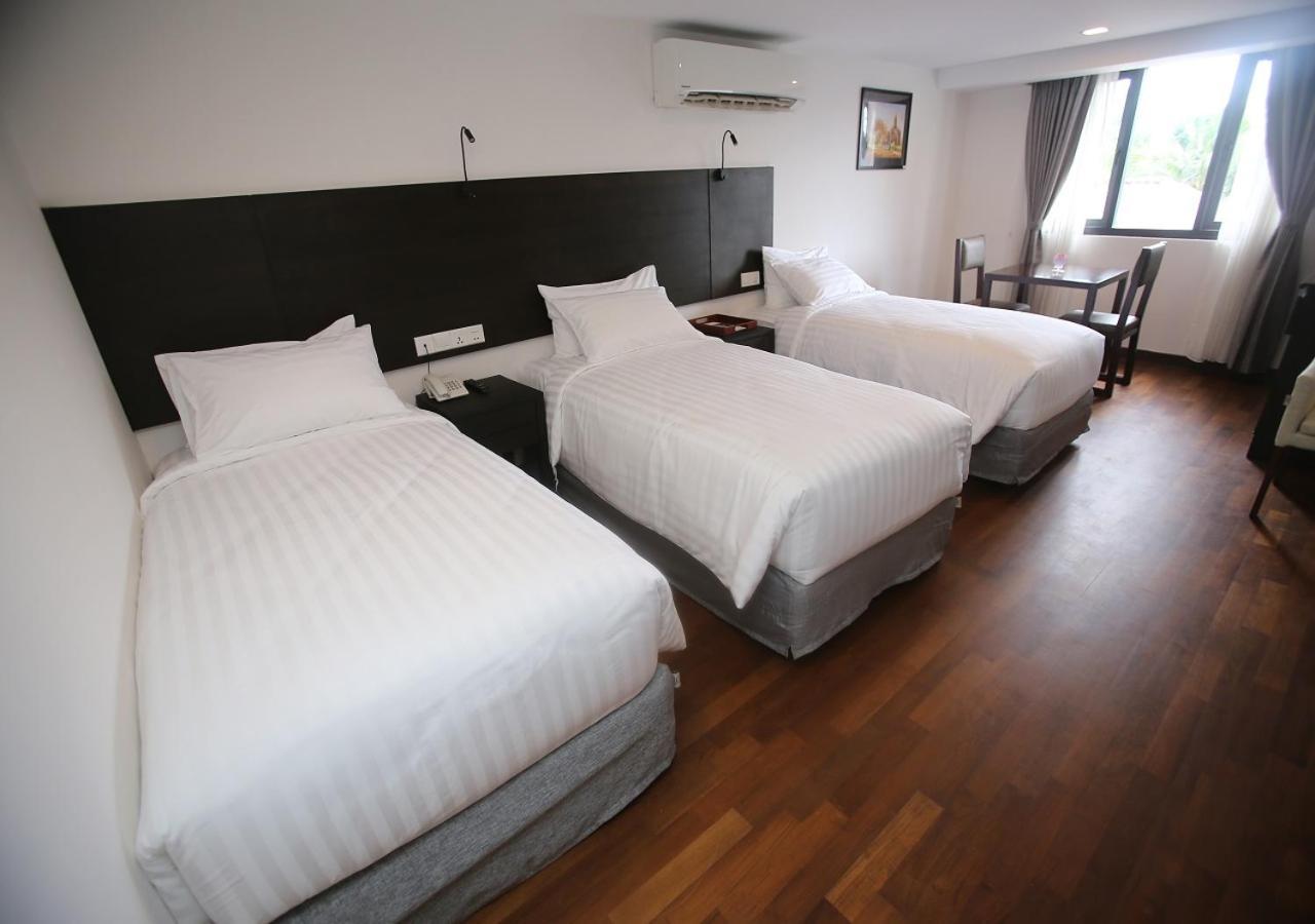 Hotel Scion Yangon Bagian luar foto